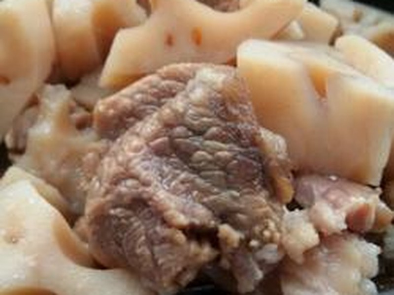 莲藕炖羊肉