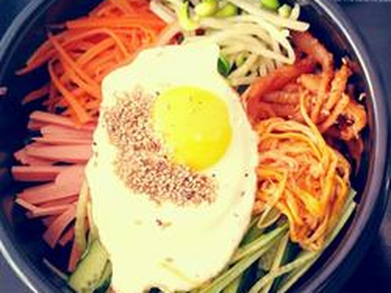 石锅拌饭