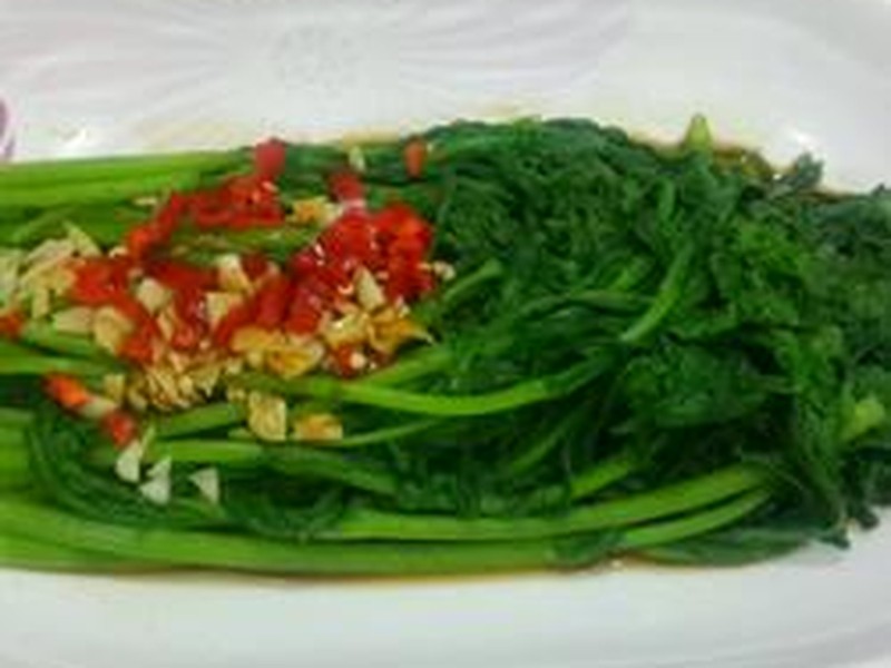 白灼茼蒿