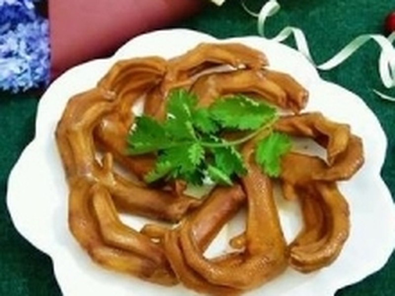 卤鸭掌