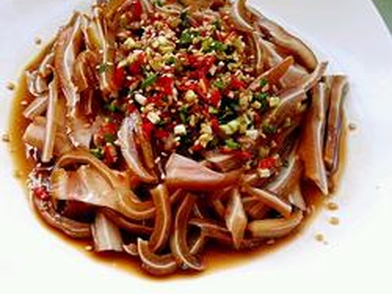 凉拌耳丝