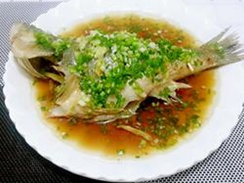 清蒸鲈鱼