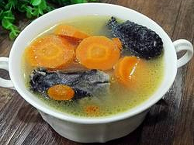 萝卜枸杞乌鸡汤