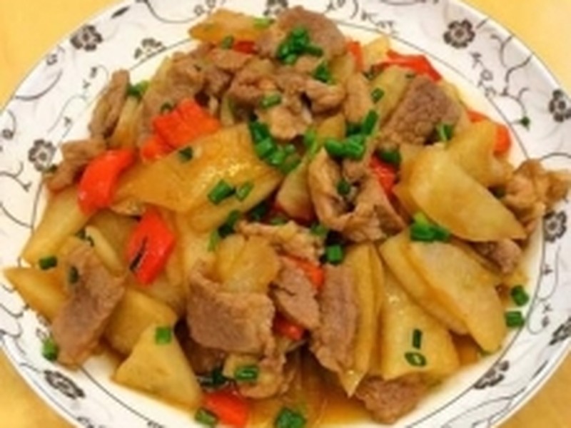凉薯炒肉片