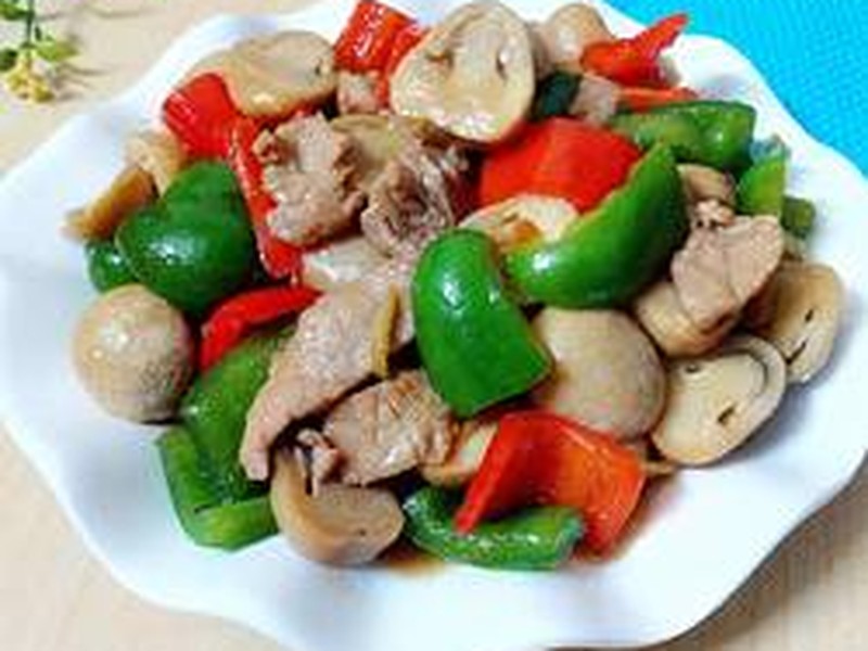 草菇炒瘦肉