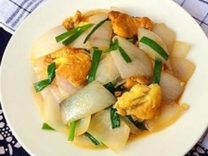 洋葱炒鸡蛋