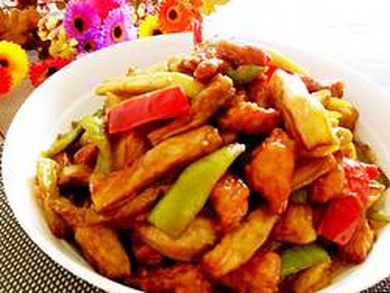 肉段烧茄子