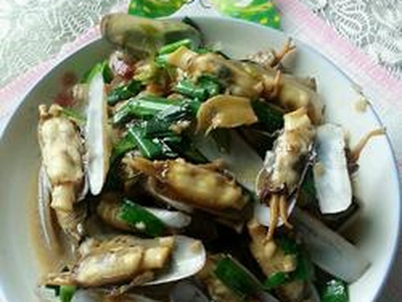 葱姜辣炒蛏子