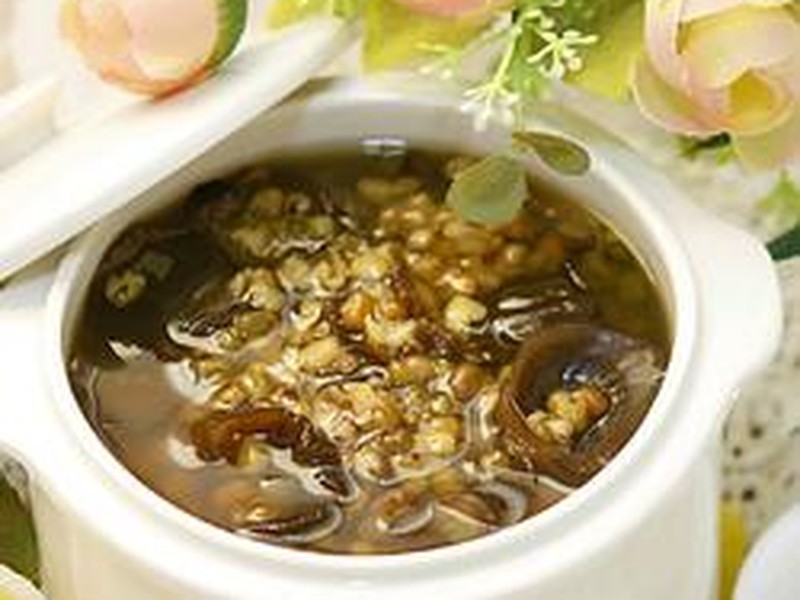 木耳绿豆汤