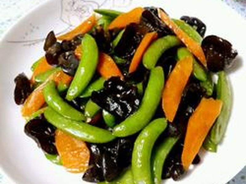 甜蜜豆炒木耳