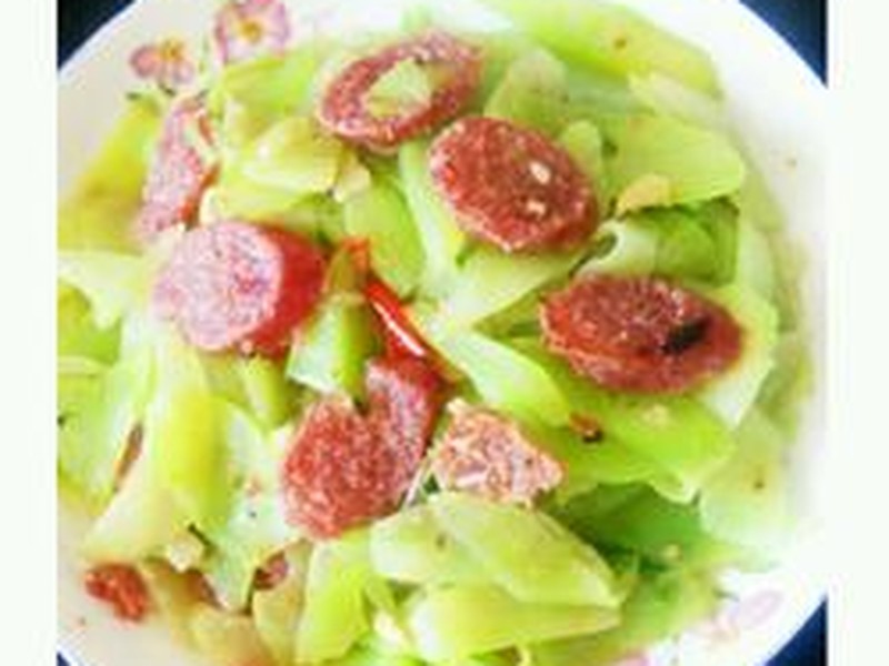 莴笋炒腊肠