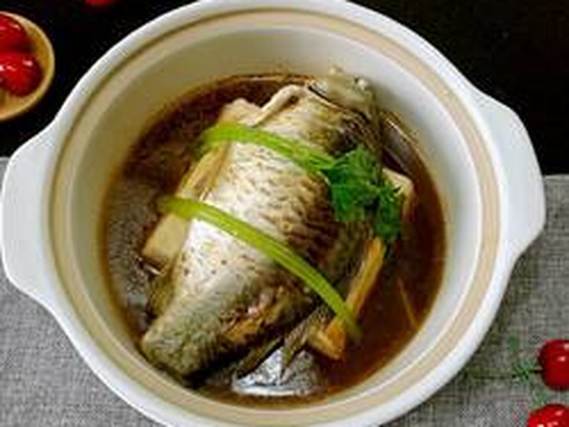 鲫鱼豆腐