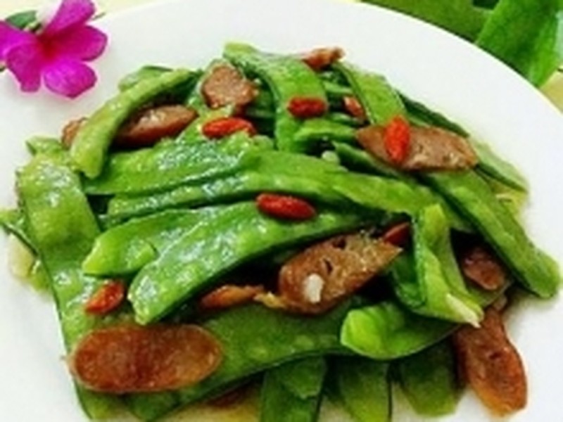 荷兰豆炒腊肠