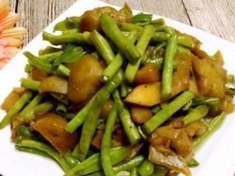蒜蓉豆角炒茄子