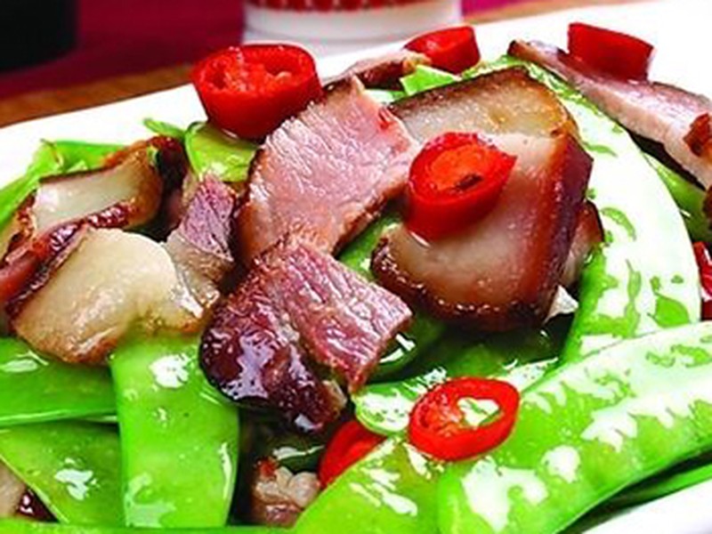 荷兰豆炒腊肉
