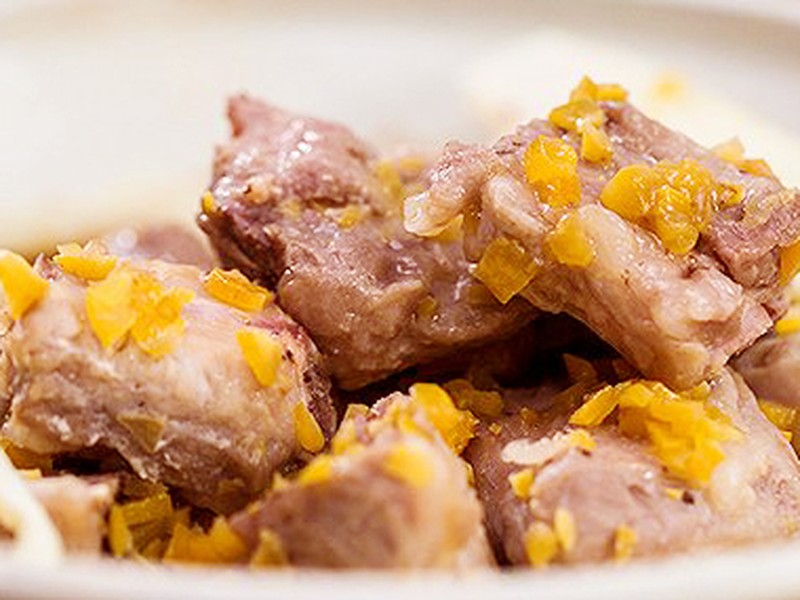 酸梅蒸排骨