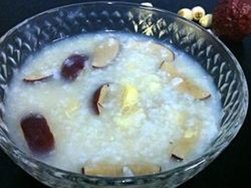 红枣莲子粥