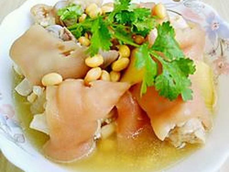 黄豆猪脚