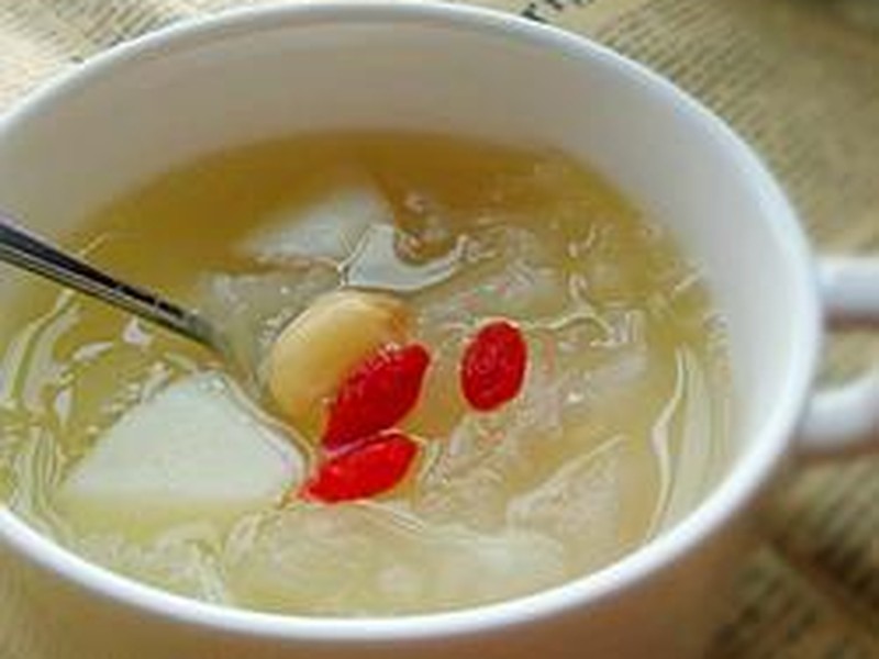 银耳山药莲杞羹